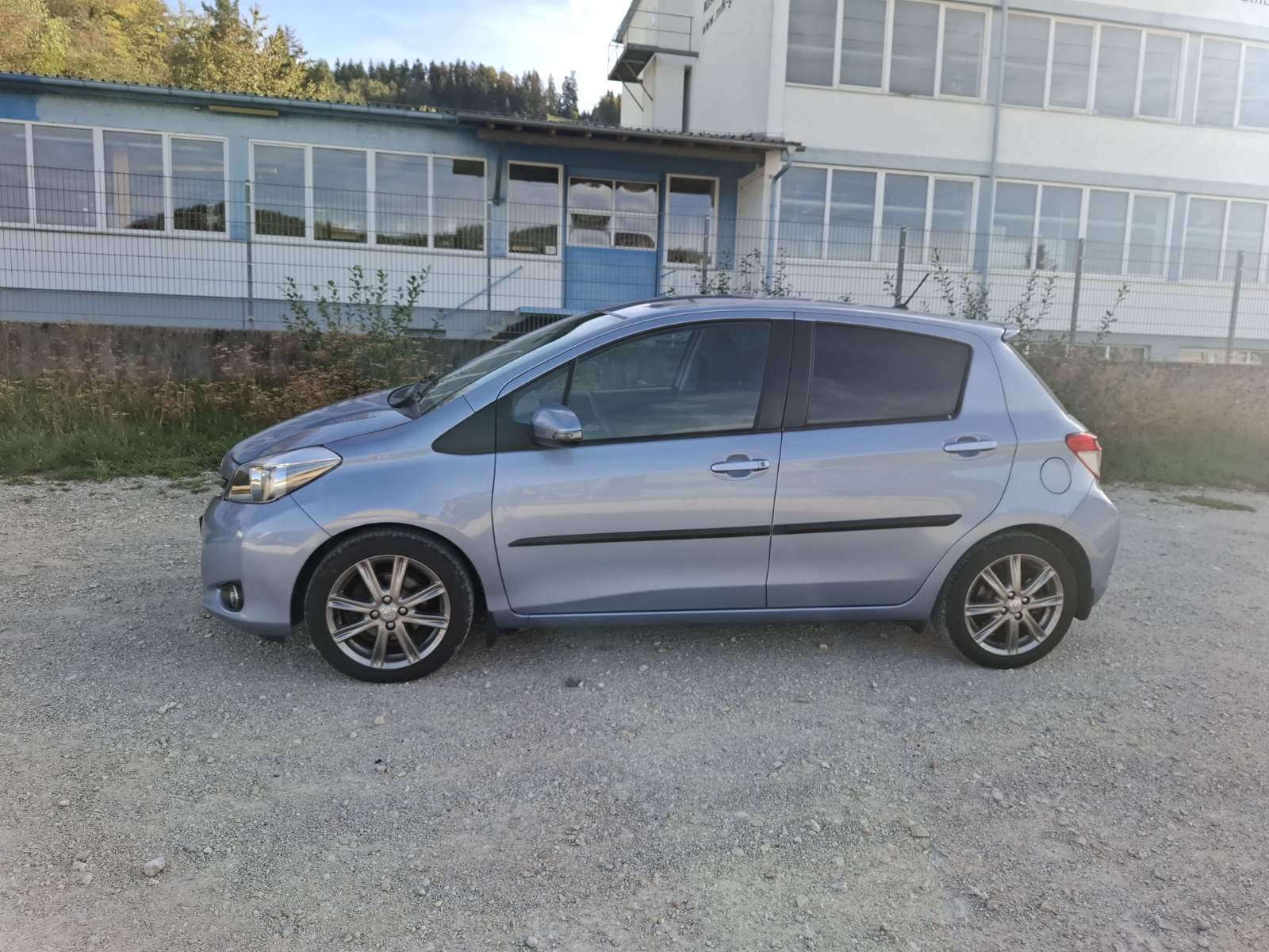 Toyota Yaris 1.3 Benzin